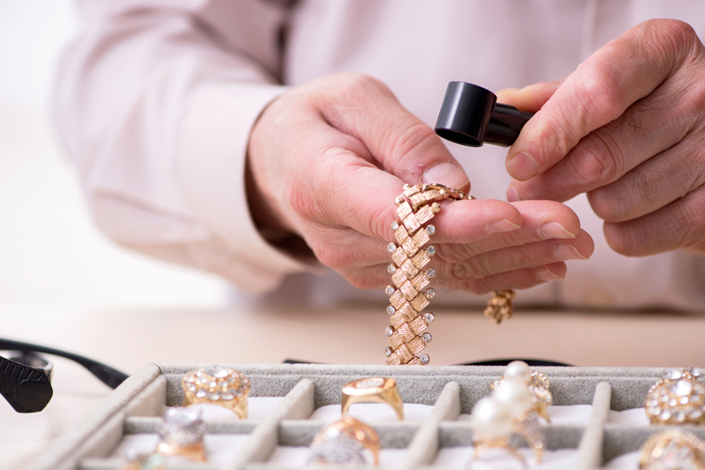 Why You Need An Appraisal From Jewelry Appraisers